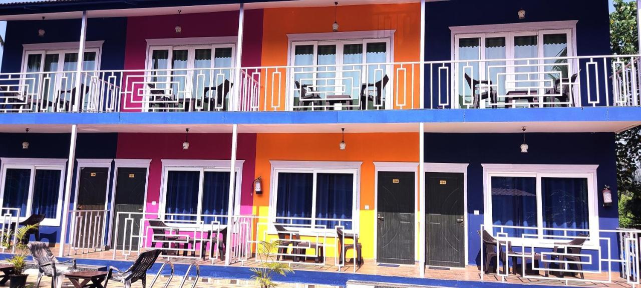 Royal Tulip Beach Cottages Arambol Exteriör bild